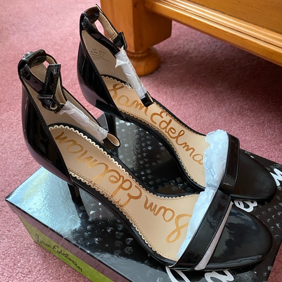 New! Sam Edelman Black Ankle-Strap Heeled Sandal - Picture 8 of 12